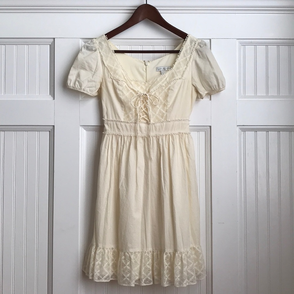 Jovovich Hawk peasant dress